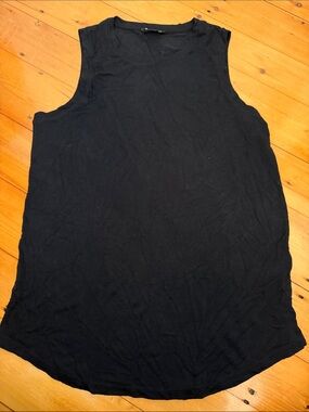 Athleta Black Breezy tee tank top XLT